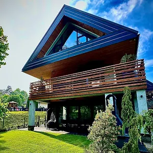  Chalet Goralska Domina Premium